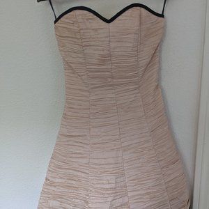 Strapless dress